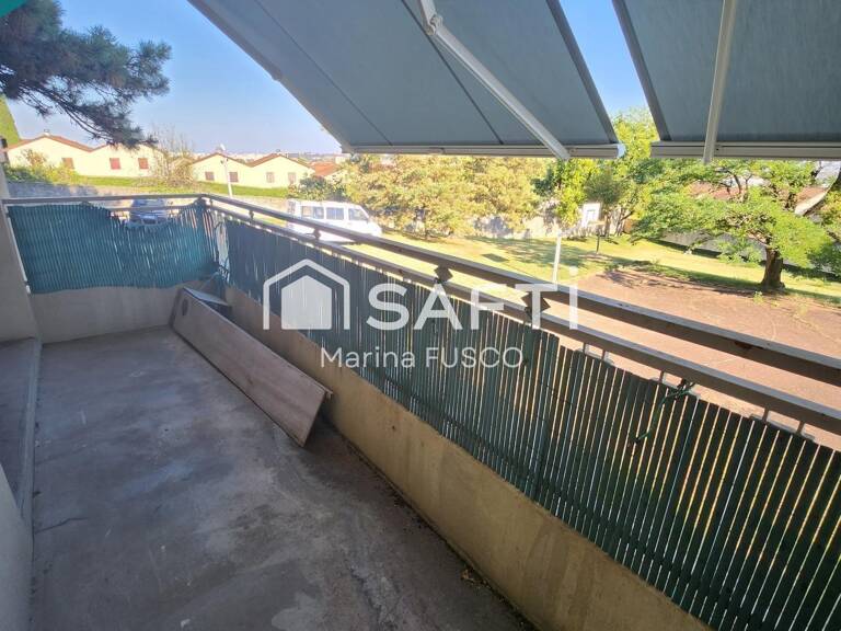 T4  PARKING  CAVE  PROCHE METRO — photo 1