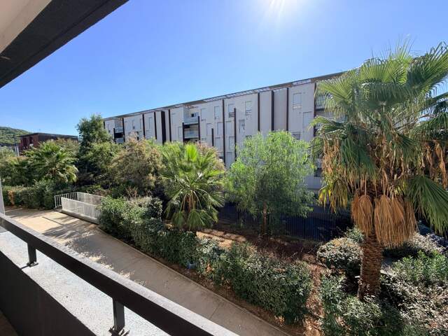 Sète : T2, terrasse plein sud, garage et plages — photo du bien