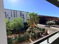 Sète : T2, terrasse plein sud, garage et plages — photo 2