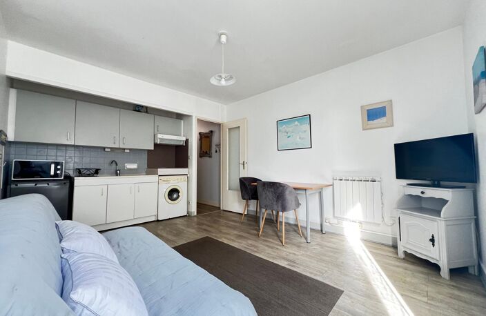 AU POULIGUEN  Studio Lumineux avec Balcon & Cave — photo 4