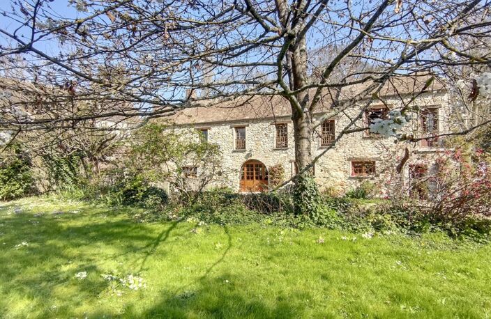 Maison 200 m² avec piscine sur parc de 4 300 m² — photo 4