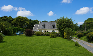 Maison 5 Pièces 119 m² à vendre à Ploëzal (22260)
