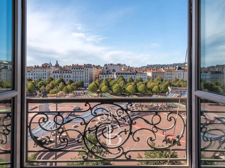 Lyon 2 - Place Bellecour- Appartement de 201 m² - 4 chambres — photo 1