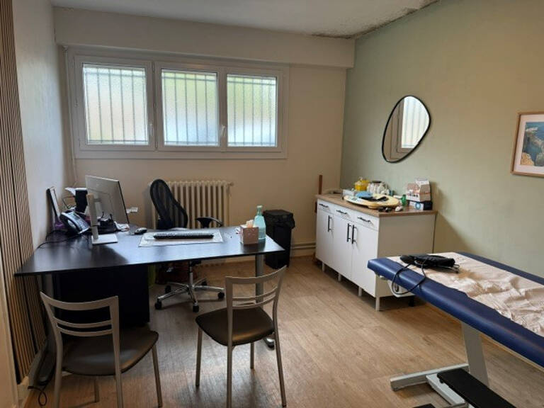 LOCAL PROFESSIONNEL A VENDRE ANGERS — photo 1