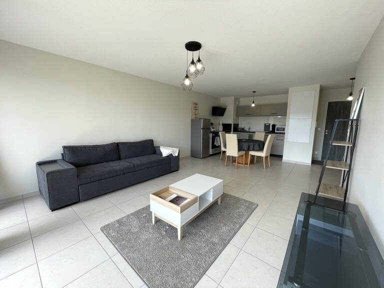 Appartement T3 - meublé - 70m2 - RODEZ — photo 1