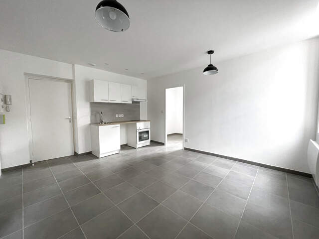 Appartement T3 - 40m2 - CARMAUX CENTRE — photo du bien