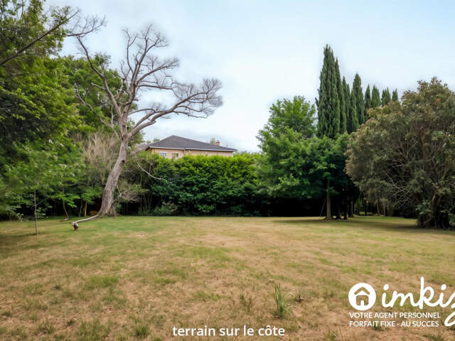 Maison d architecte de 7 pièces avec grand terrain — photo du bien