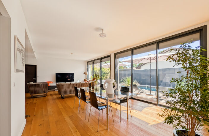 33700 MÉRIGNAC   ARLAC   MAISON 5 PIÈCES DE 152 M2   4 CHAMB — photo 4