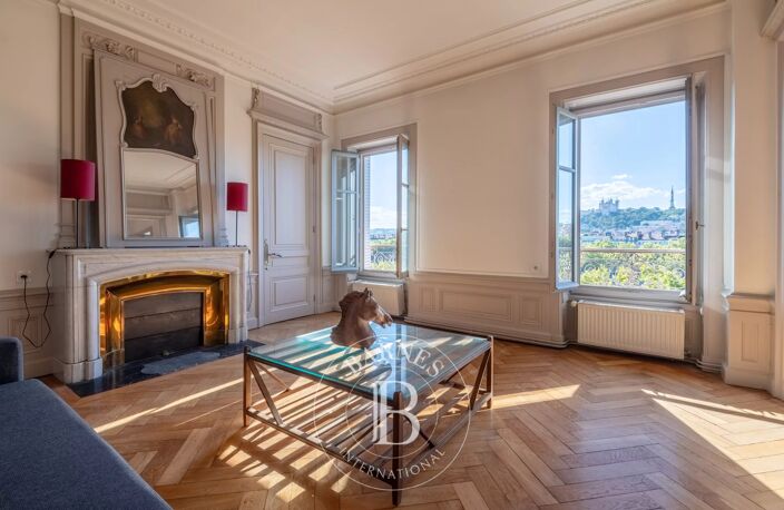 Lyon 6 - FOCH -Appartement en dernier étage de 130,43 m² - 1 chambre possibilité 2 — photo 5
