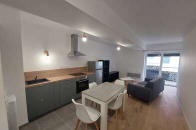 Appartement 2 pièces 738 €