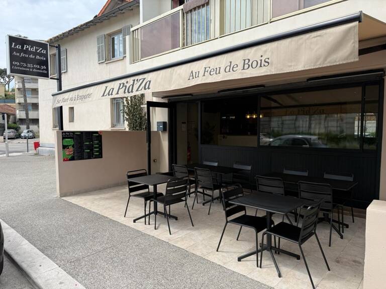 Restaurant — photo 1