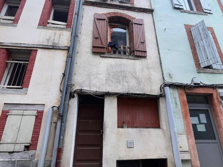 Immeuble   — photo 1