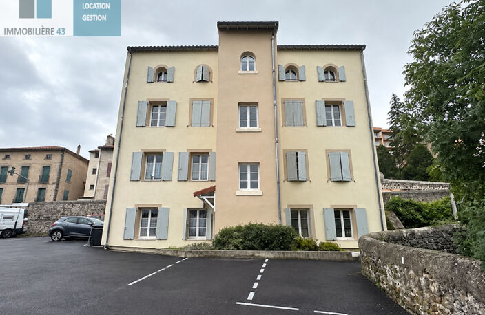 IMMEUBLE DE 8 LOGEMENTS + STATIONNEMENTS + CAVES LE PUY EN VELAY — photo 2
