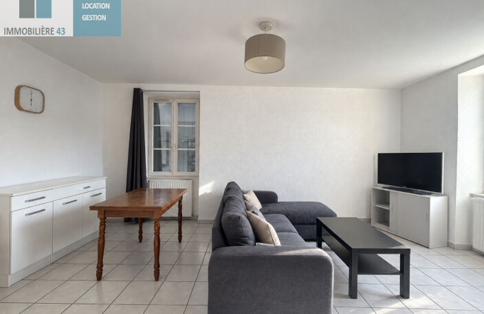 IMMEUBLE DE 8 LOGEMENTS + STATIONNEMENTS + CAVES LE PUY EN VELAY — photo 5