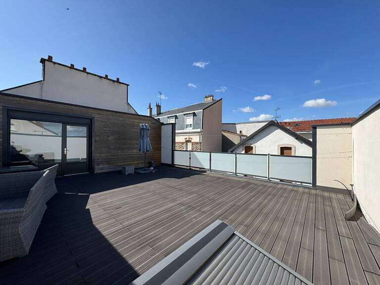 MAISON RÉCENTE AVEC TERRASSE ET GARAGE - PROCHE CENTRE-VILLE — photo 1