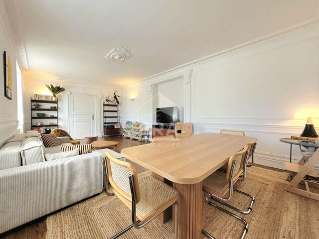 PAU CENTRE - LOCATION - Appartement T4 de 135m² — photo du bien