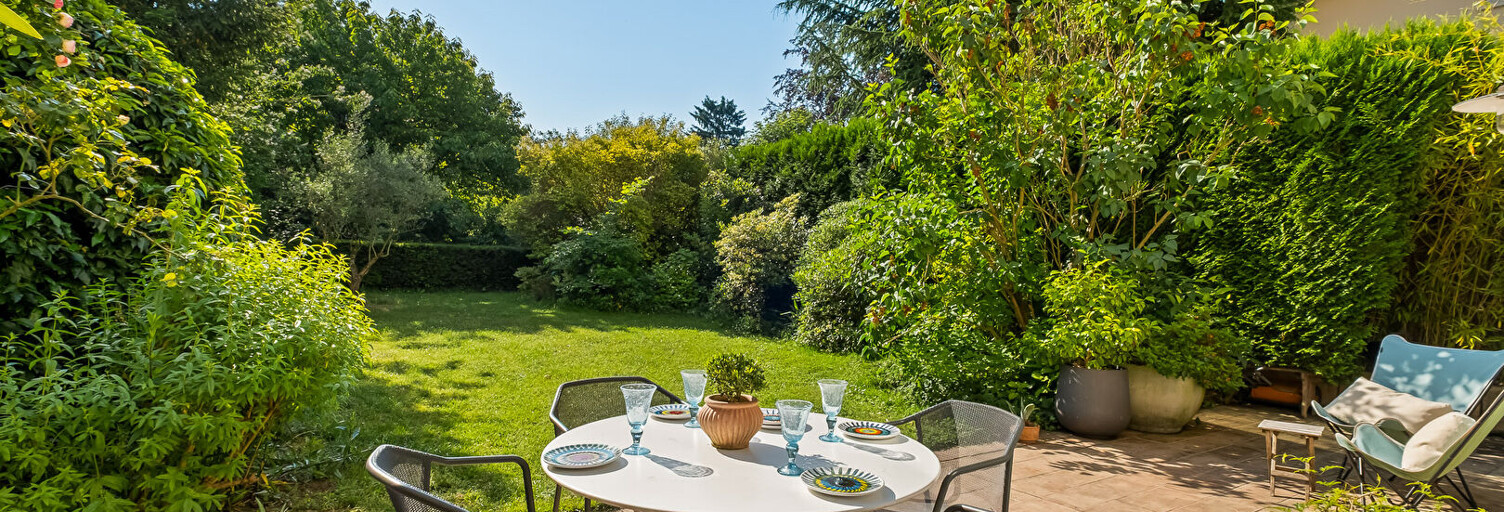 Maison 5 Pièces 160 m² à vendre à Sainte-Foy-lès-Lyon (69110)