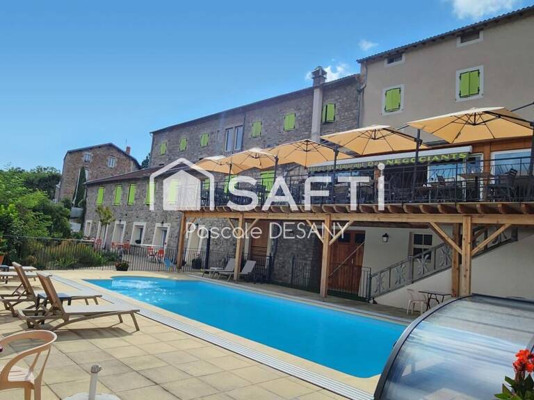 Hôtel de charme restaurant 2** , avec piscine. — photo 1