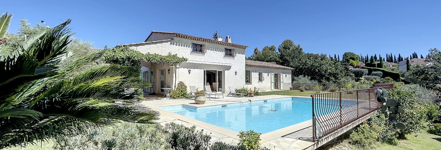 Maison 5 Pièces 208 m² à louer à Opio (06650)
