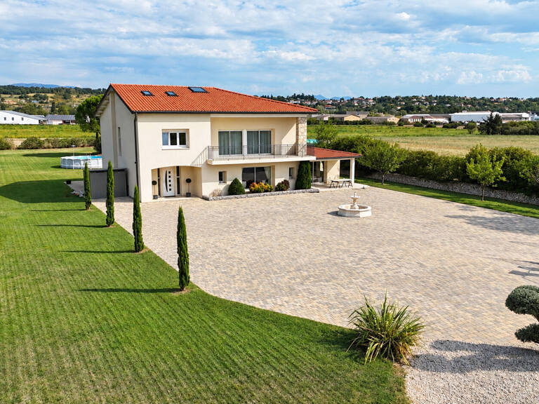 MAGNIFIQUE MAISON RENOVEE DE 270 M² SUR UNE PARCELLE DE 5030 M² — photo 1