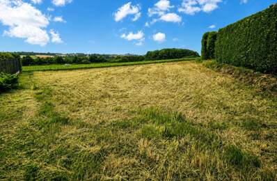 TERRAIN CONSTRUCTIBLE — photo du bien