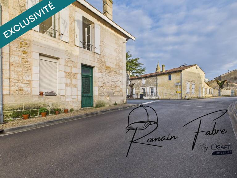 Maison en pierre au « Cœur du Village » divisée en 2 logements — photo 1
