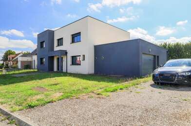 Maison 6 pièces 442600 €