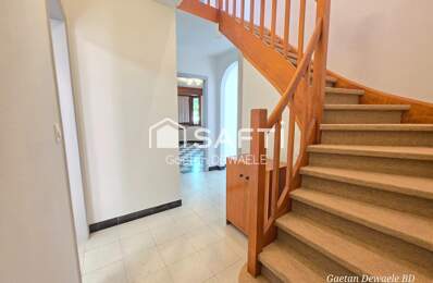 Maison semi plain, 4 chambres, garage et jardin — photo du bien