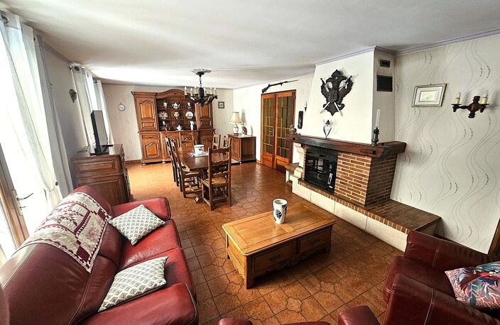 Maison familiale de 124m² avec grande véranda et sous sol complet — photo 2