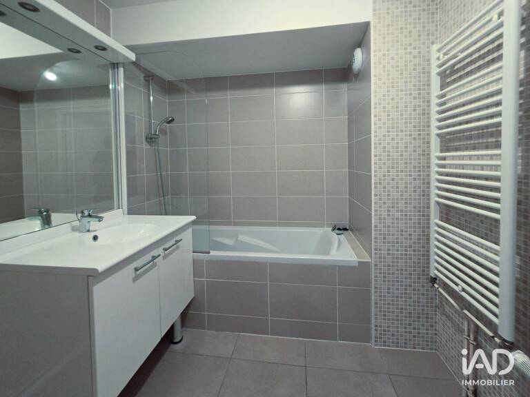 Location Appartement 3 pièces — photo 1