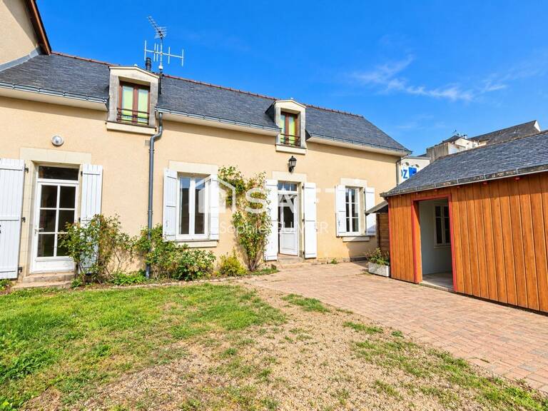 Maison 85 m² avec  2 Chambres et jardin sans vis-à-vis au centre de Château Gontier — photo 1