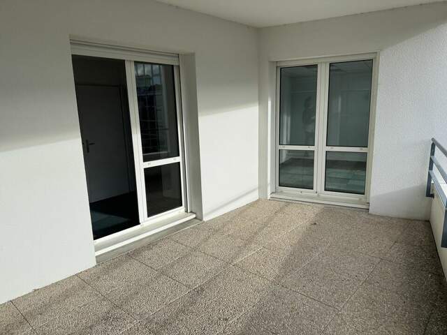 à VENDRE — photo du bien