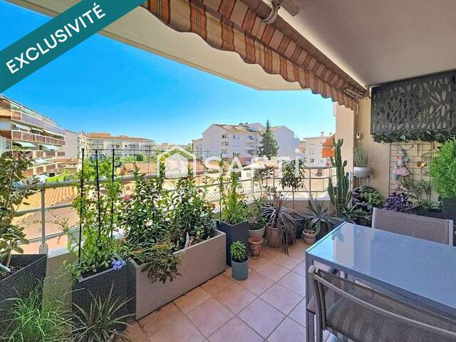 SAINT-RAPHAËL CENTRE-VILLE - 600M DES PLAGES — photo du bien