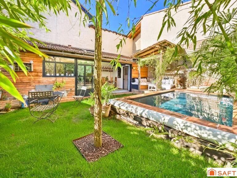 Magnifique Maison de Ville T6 195m2 avec Local professionnel, jardin et piscine!!! — photo 1