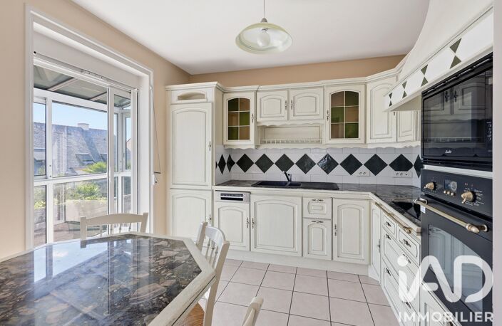 Vente Maison/villa 9 pièces — photo 3