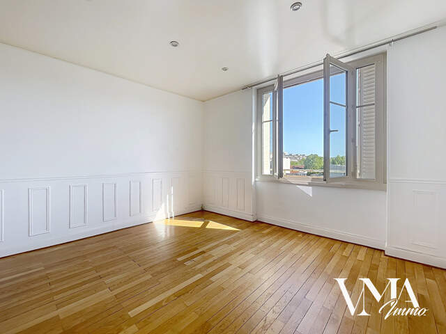 EXCLISIVITÉ / MONPLAISIR - Bel Appartement T3 de 62 m2 au 5è — photo du bien