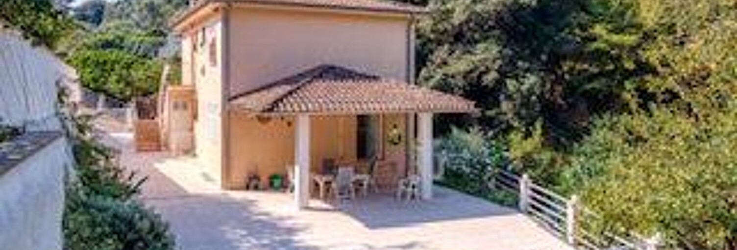 Maison 5 Pièces 164 m² à vendre à Menton (06500)