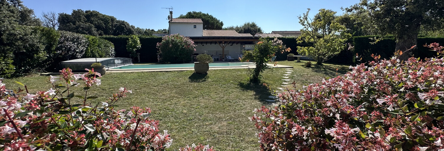 Terrain  1180 m² à vendre à Vaux-sur-Mer (17640)