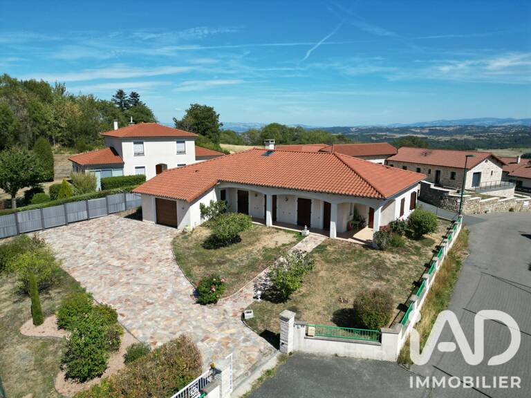 Vente Maison/villa 4 pièces — photo 1