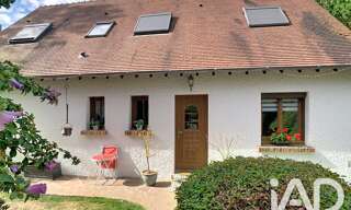 Maison 8 Pièces 181 m² à vendre à Étiolles (91450)