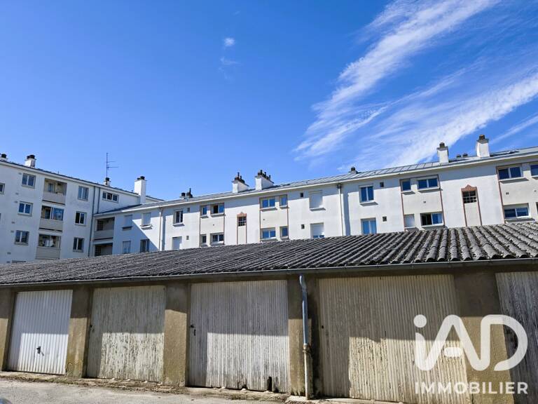 Vente Garage 14 m&sup2; — photo 1