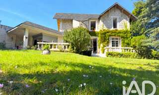 Maison 10 Pièces 257 m² à vendre à Saintes (17100)