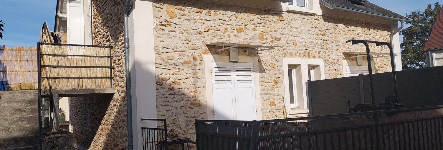 Immeuble  110 m² à vendre à Saint-Germain-lès-Corbeil (91250)