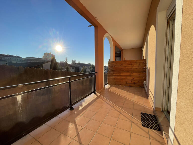 APPARTEMENT EN REZ-DE-CHAUSSEE — photo 1