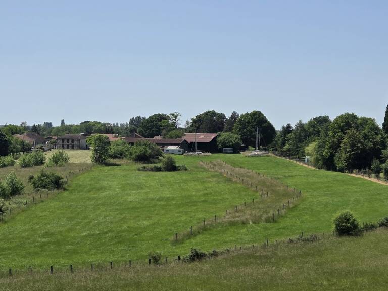 Vente Ferme 4 pièces — photo 1