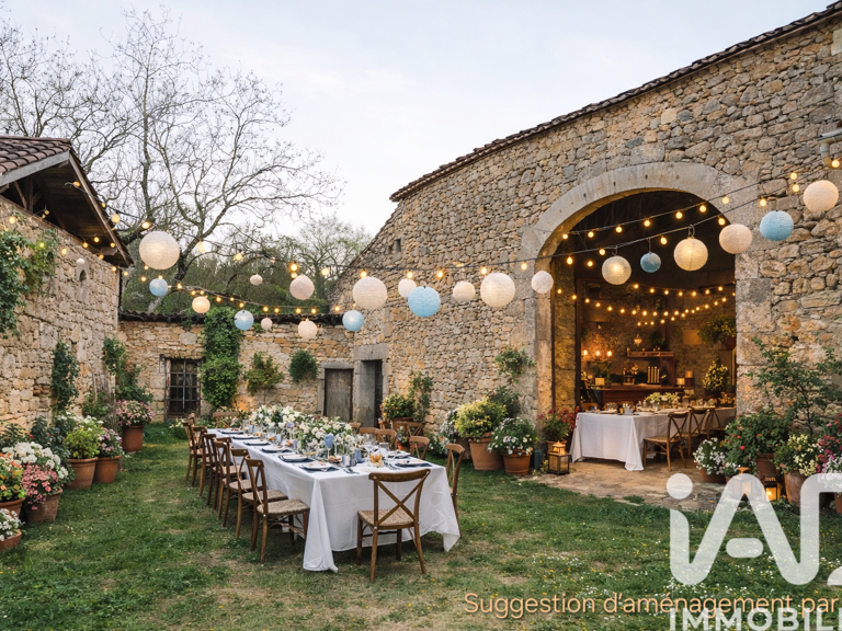 Vente Maison/villa 8 pièces — photo 1