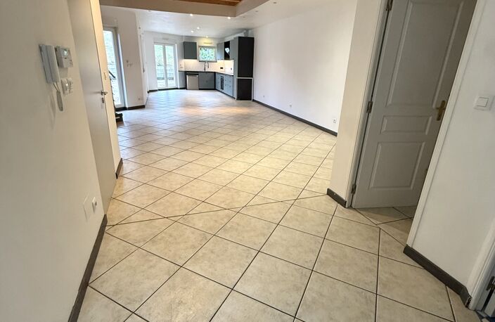 Vente Immeuble 224 m&sup2; — photo 2