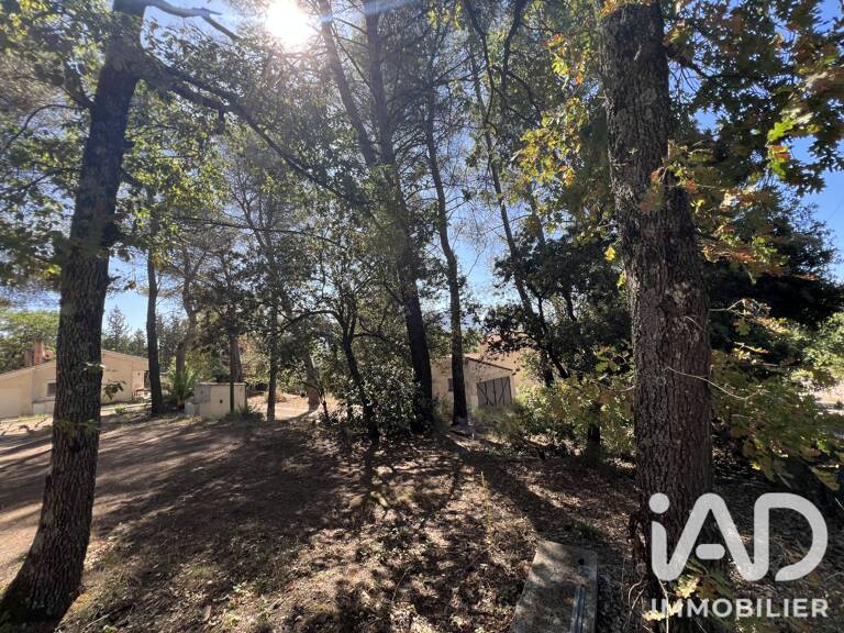 Vente Terrain à bâtir 1 400 m&sup2; — photo 1