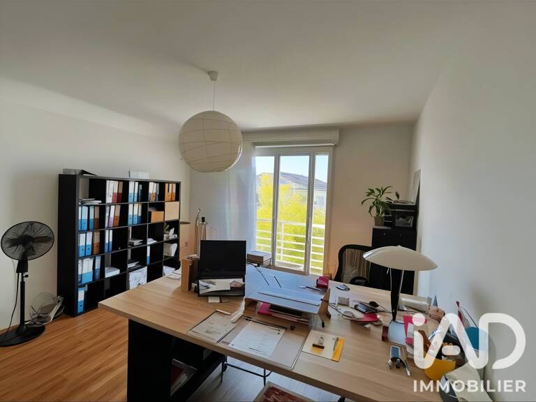 Vente Boutique/Local commercial 180 m&sup2; — photo 1