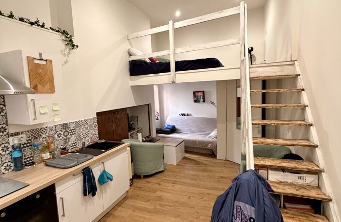 Vente Immeuble 100 m&sup2; — photo 2